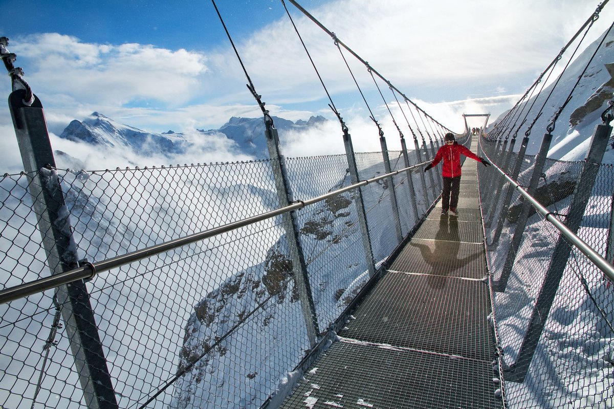 Most wiszący w Alpach